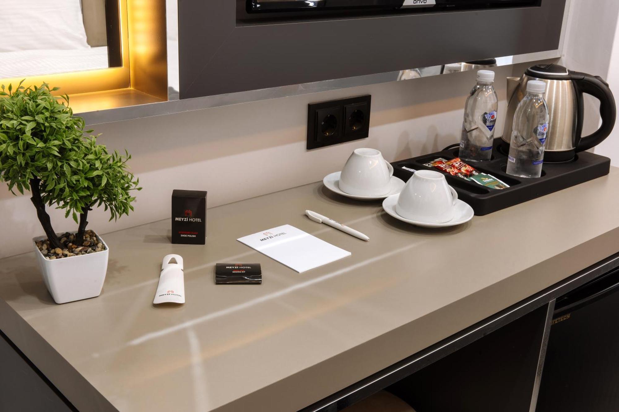 Meyzi Hotel Stambuł Zewnętrze zdjęcie